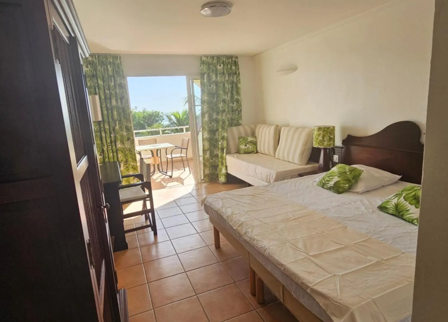 Studio Le Palma, Vue Mer Courcelles 과달루프